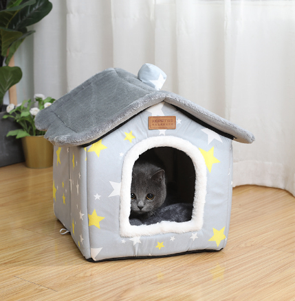 Warm Closed Kennel House for Pets 3