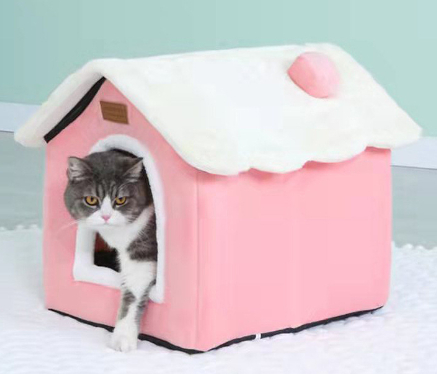 Warm Closed Kennel House for Pets 4